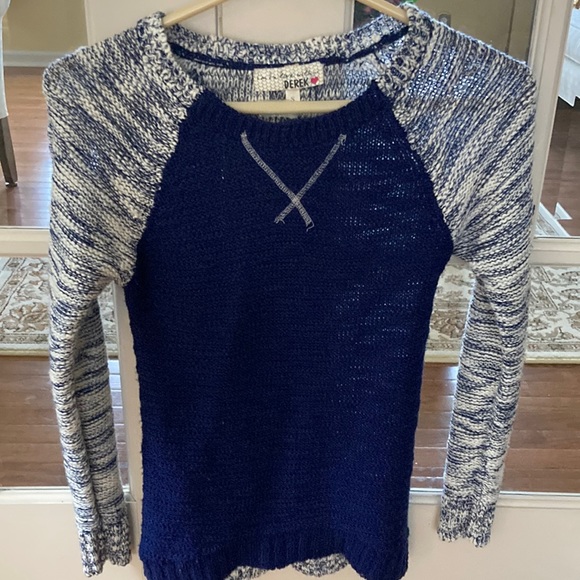 Ladies long sleeve crewneck sweater - Picture 1 of 4